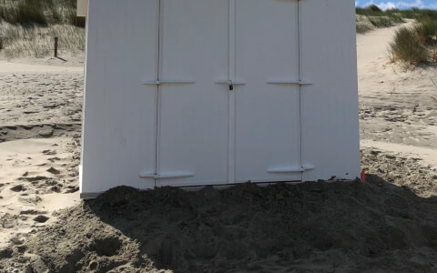 1. Strandhuisje Vierkant