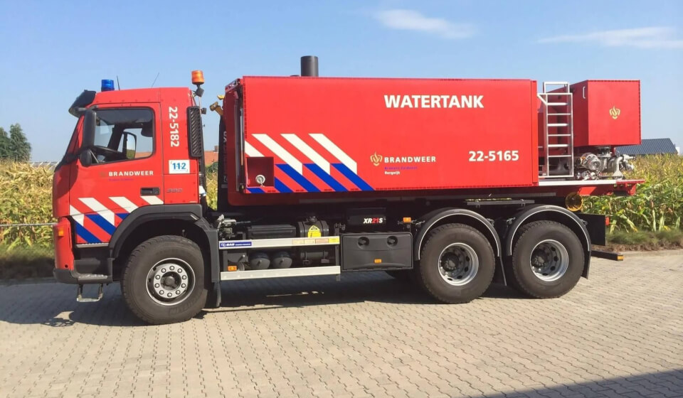 4a. Watertank op het voertuig RH
